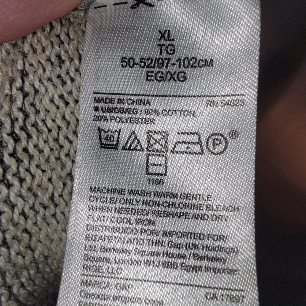 Gap Men's Heavy Cotton/Poly Sweater - Gray - Size XL - Like New - Picture 5 of 5
